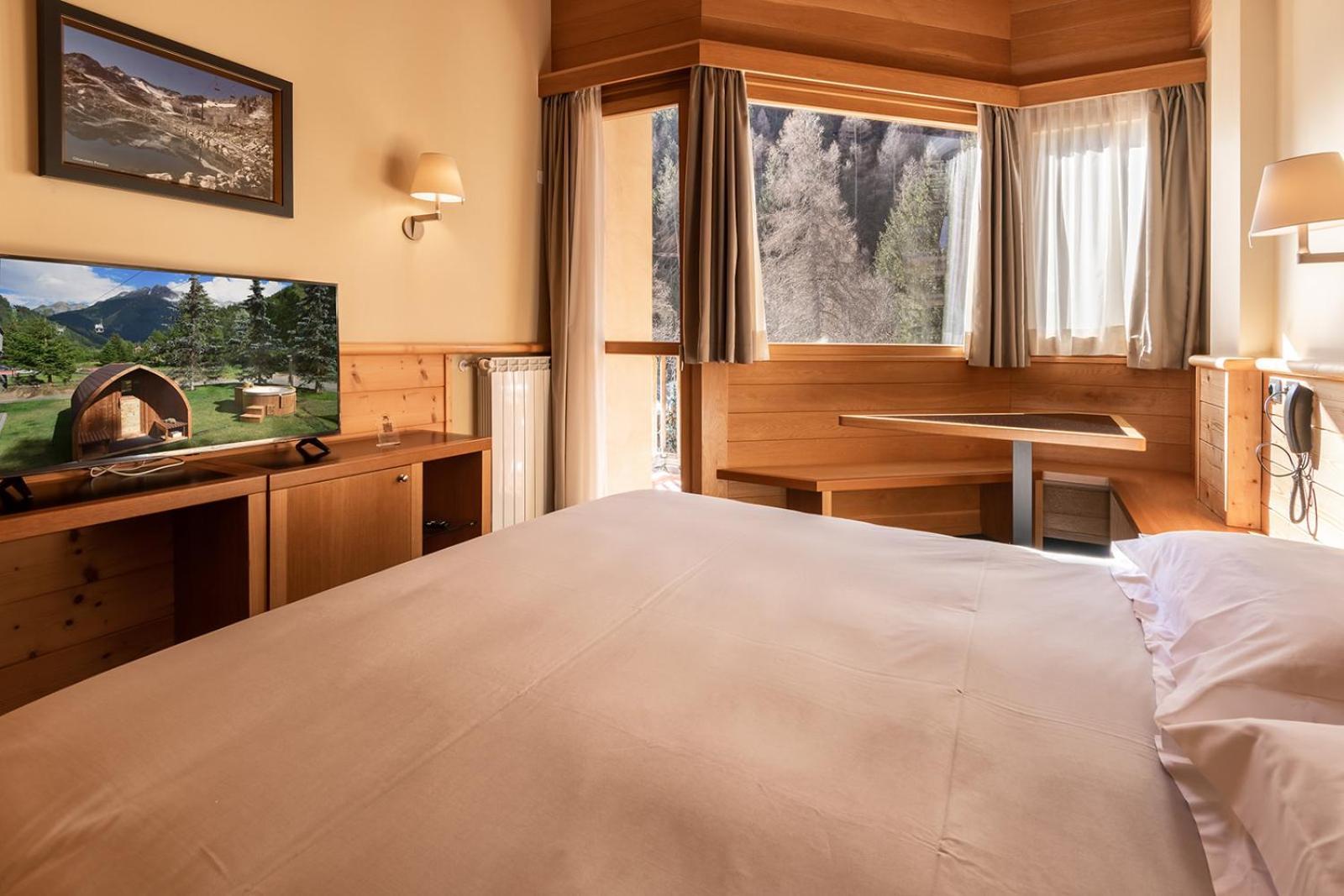 Hotel Garni Pegra Ponte Di Legno Eksteriør billede